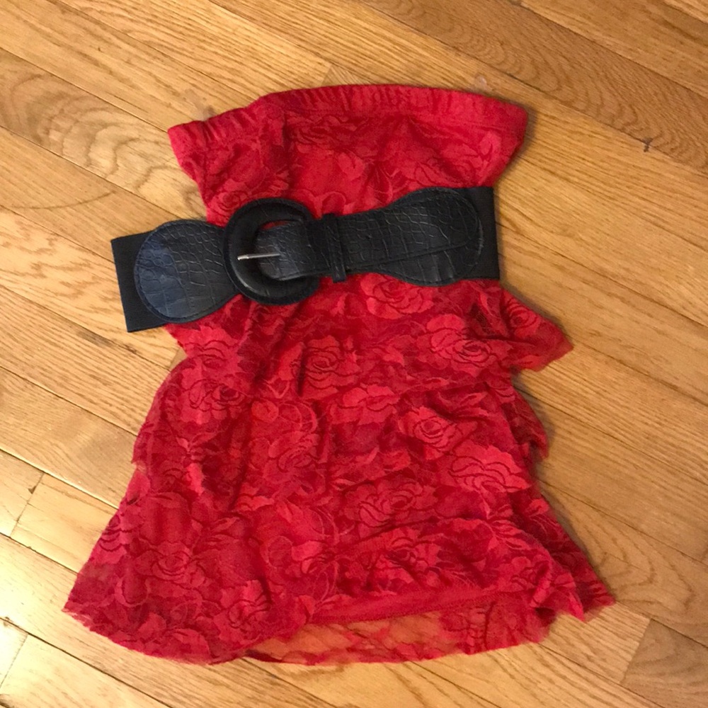 Wet Seal strapless top with belt